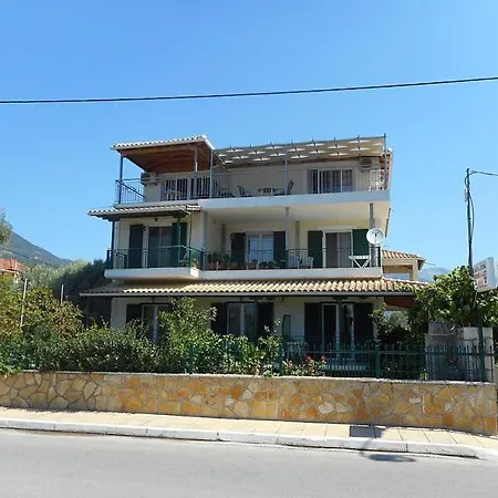 Apartman Zotos *